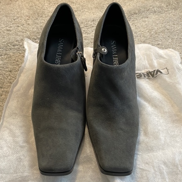 Brand:Sam& Libby,Size8,Col:gray,Suede,one time worn, like new, Upper Leeather - Picture 8 of 8